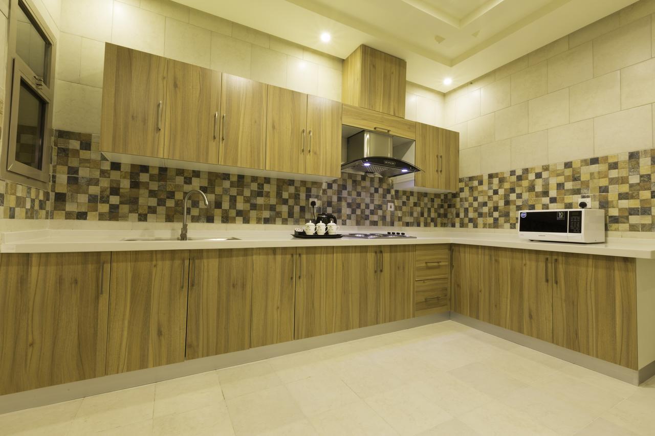 Ayam Lilian Aparthotel Buraidah Esterno foto