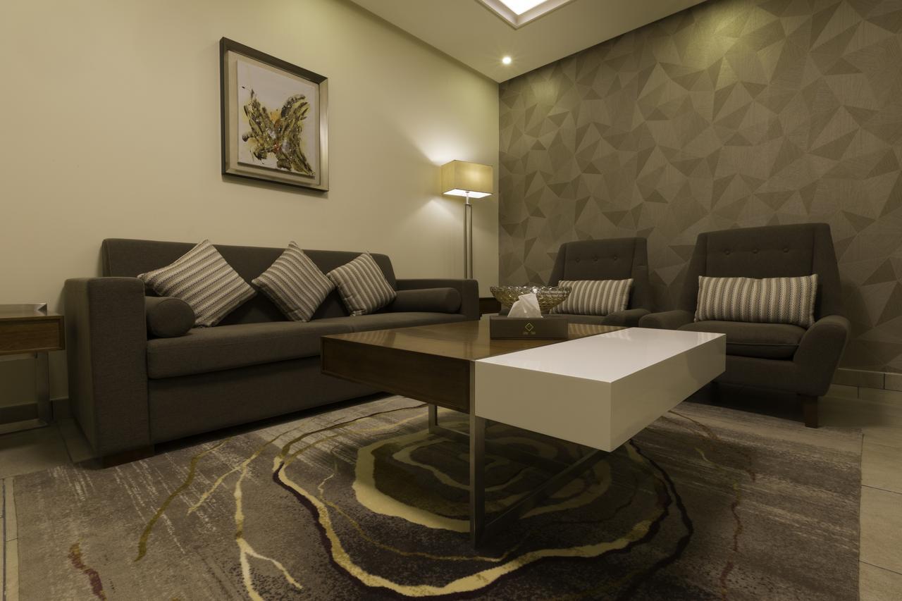 Ayam Lilian Aparthotel Buraidah Esterno foto
