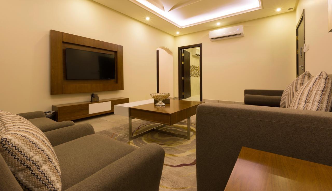 Ayam Lilian Aparthotel Buraidah Esterno foto
