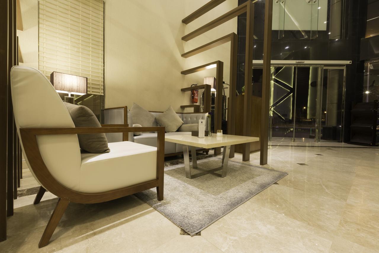 Ayam Lilian Aparthotel Buraidah Esterno foto